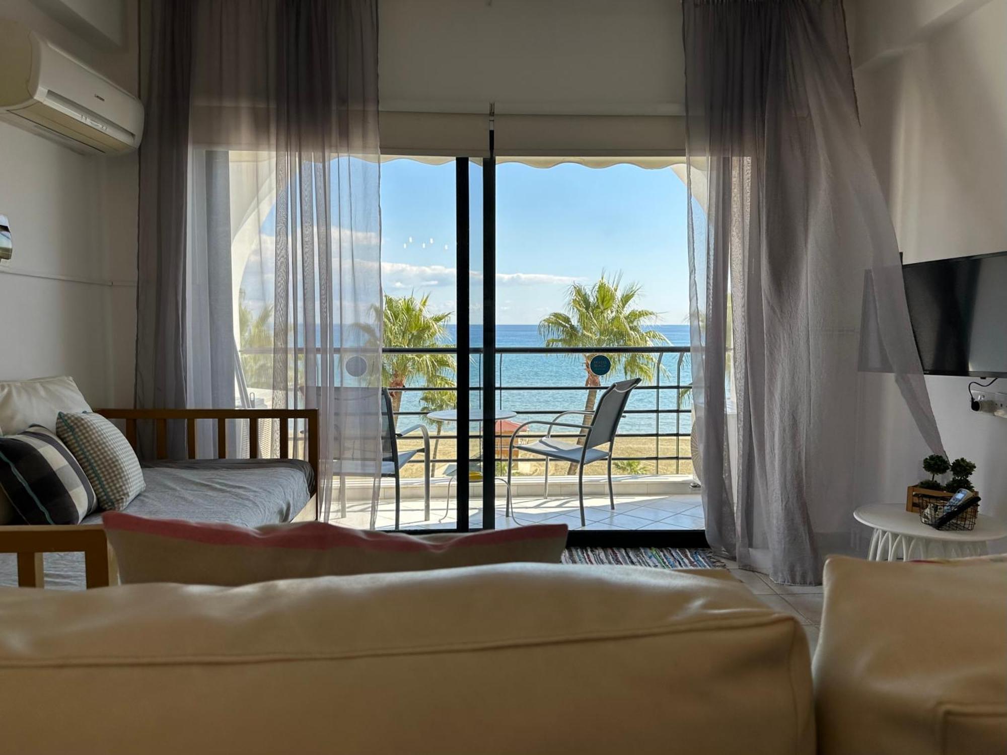 Krasas Beach Larnaca Exterior foto
